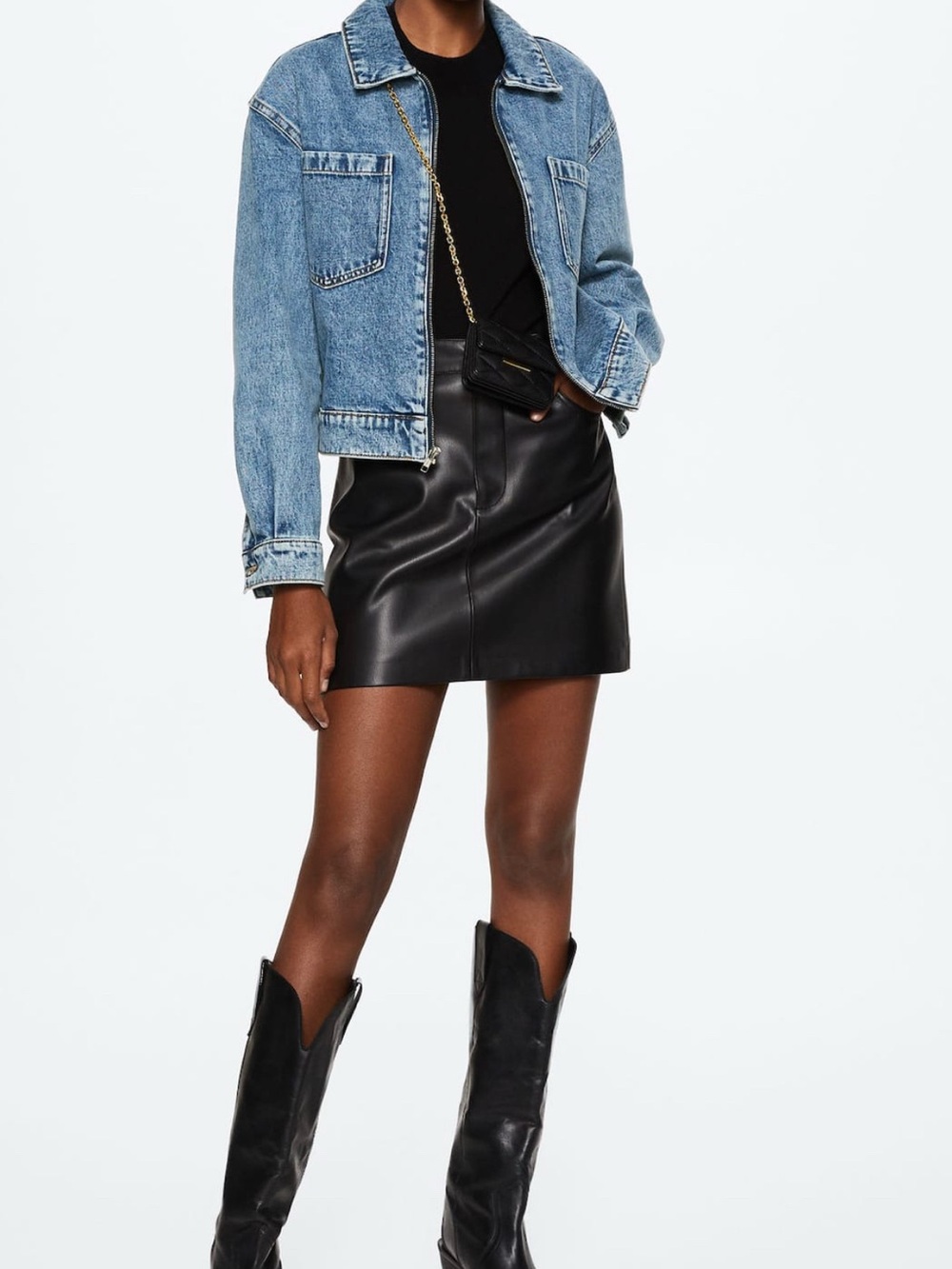 Mango Pocket denim jacket size L. But it fits like size M